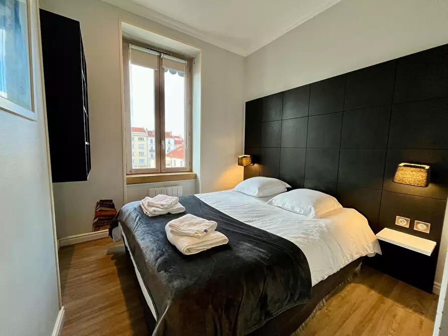 Immagine 9 di Appartamento in affitto  in Rue des Charmettes a Lyon