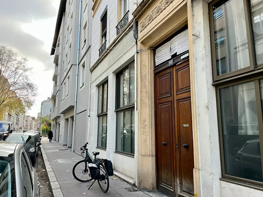 Immagine 10 di Appartamento in affitto  in Rue des Charmettes a Lyon