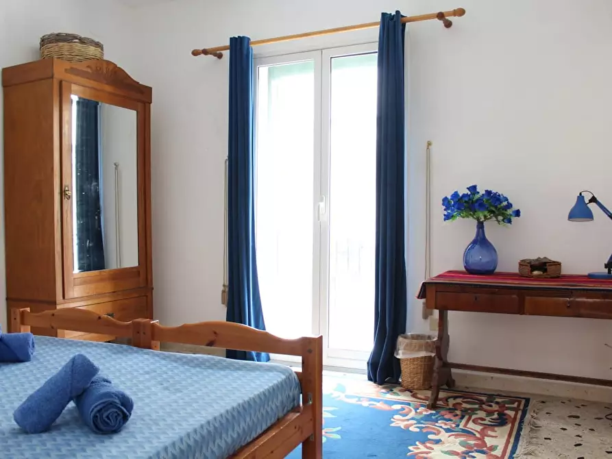 Immagine 5 di Camera in affitto  in Via Argenteria a Palermo