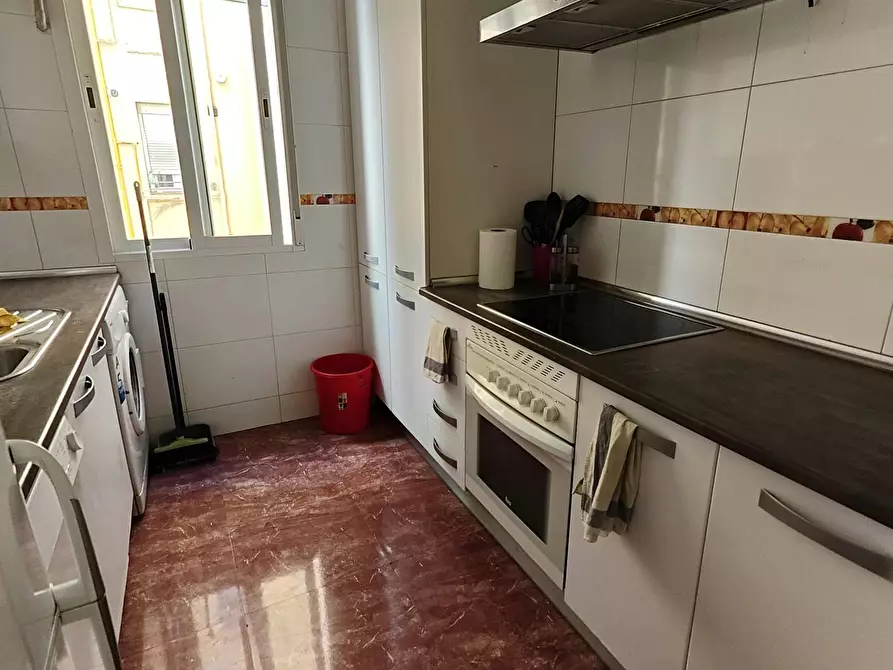 Immagine 6 di Appartamento in affitto  in Calle de Guzmán el Bueno a Madrid