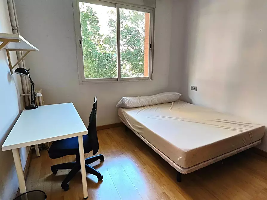 Immagine 9 di Appartamento in affitto  in Calle de Guzmán el Bueno a Madrid