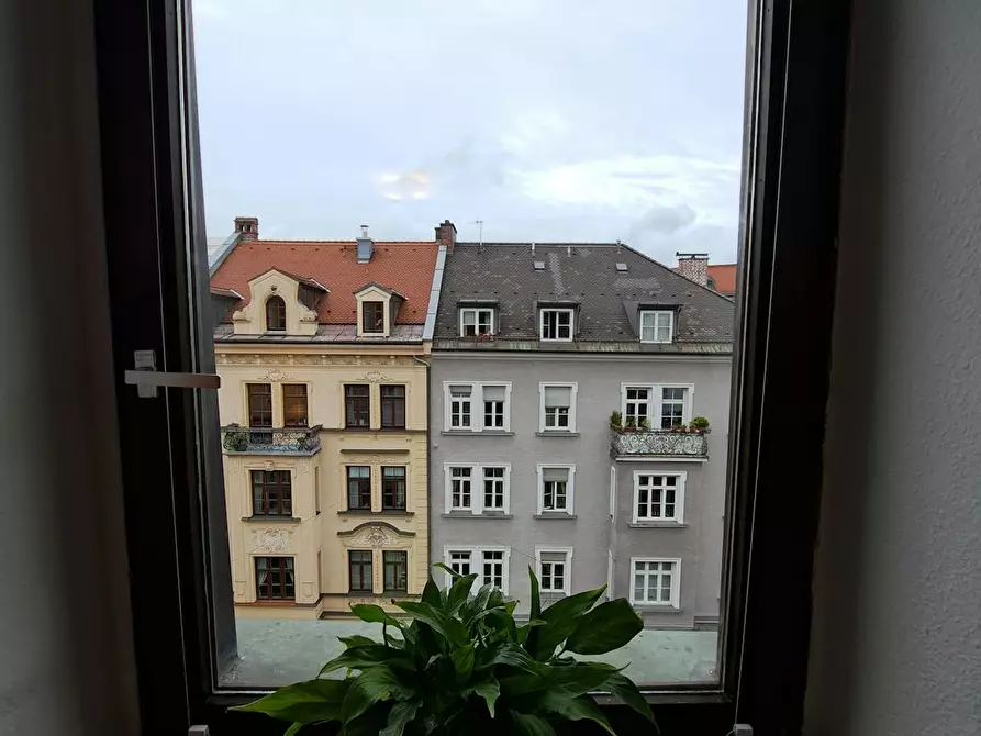 Immagine 4 di Appartamento in affitto  in Herzogstraße a München