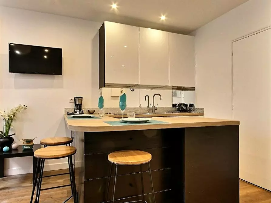 Immagine 6 di Appartamento in affitto  in Rue Poissonnière a Paris