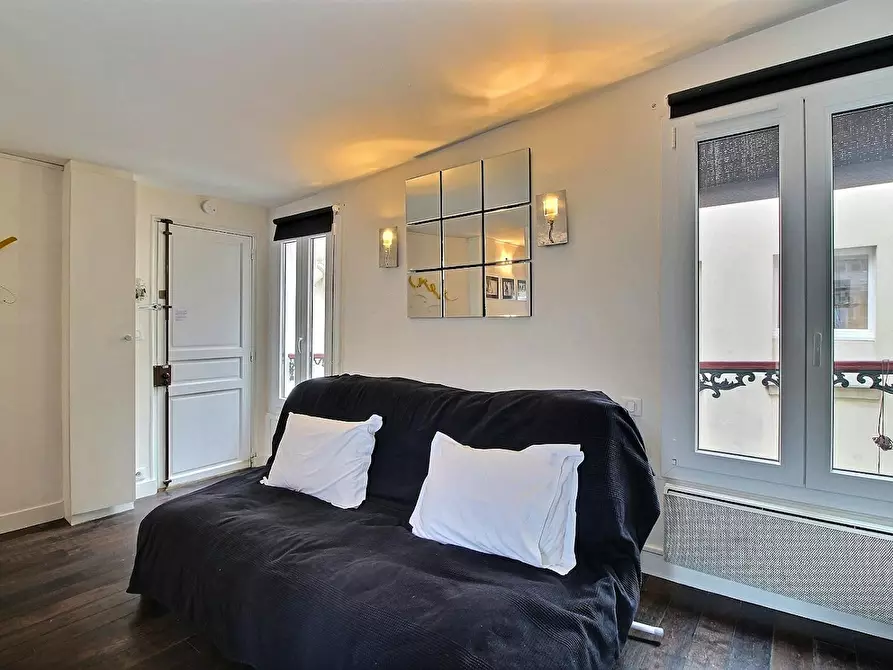Immagine 3 di Appartamento in affitto  in Rue Rambuteau a Paris 03
