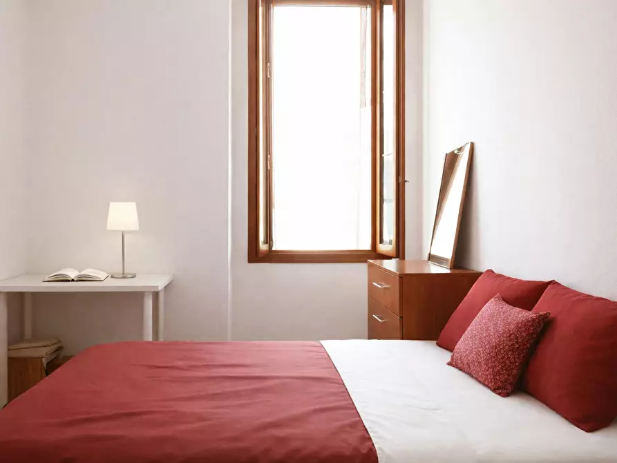 Immagine 2 di Camera in affitto  in Vicolo Mustacchi a Verona