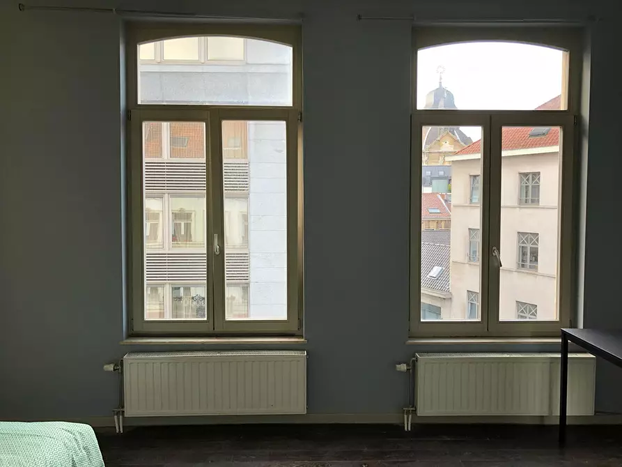 Immagine 3 di Camera in affitto  in Rue du Midi a Bruxelles