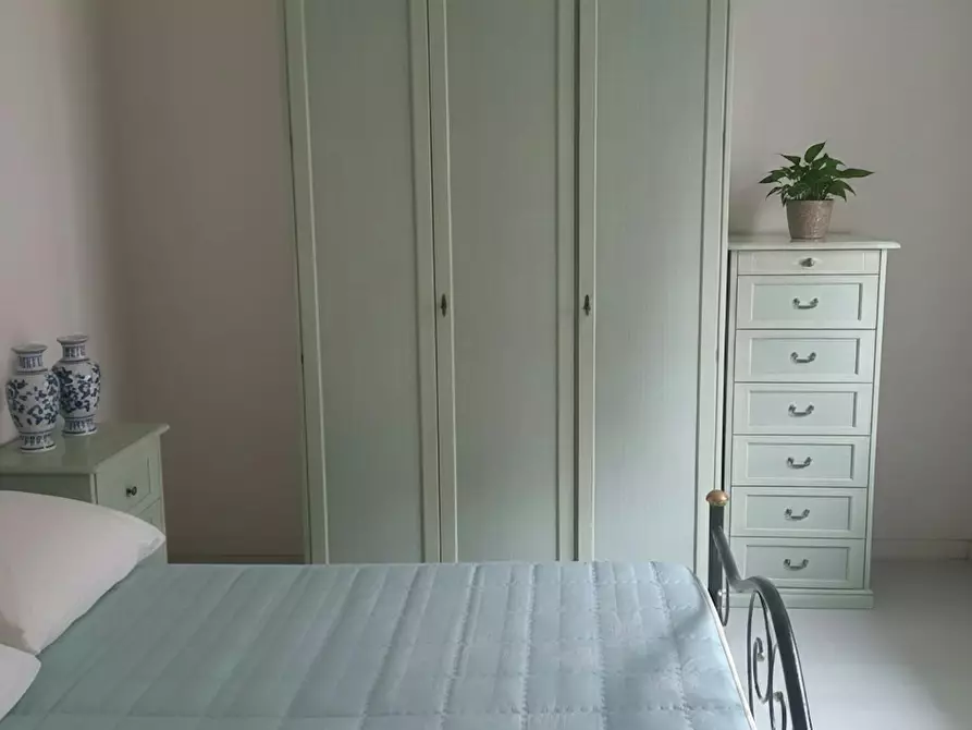 Immagine 1 di Camera in affitto  in Via Monte Sabotino a Paderno Dugnano