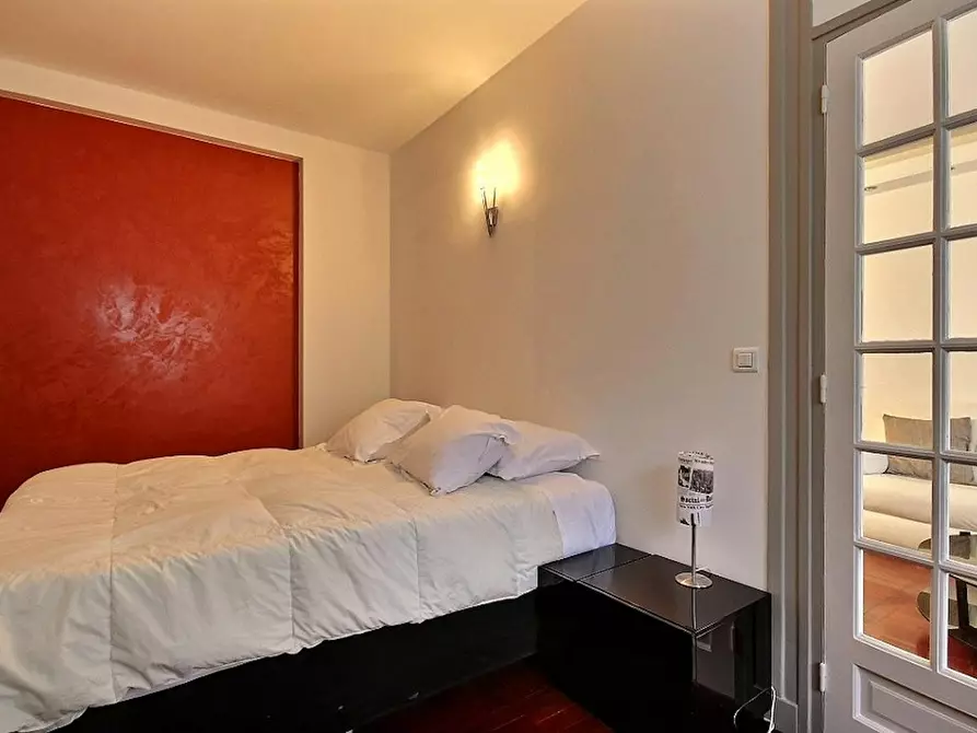 Immagine 2 di Appartamento in affitto  in Villa de la Faisanderie a Paris 16