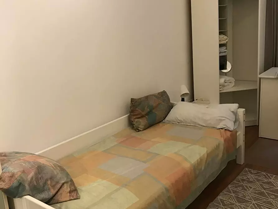 Immagine 4 di Camera in affitto  in Rat-Beil-Straße a Frankfurt am Main