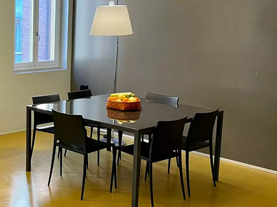 Immagine 3 di Appartamento in affitto  in Via Mascarella a Bologna