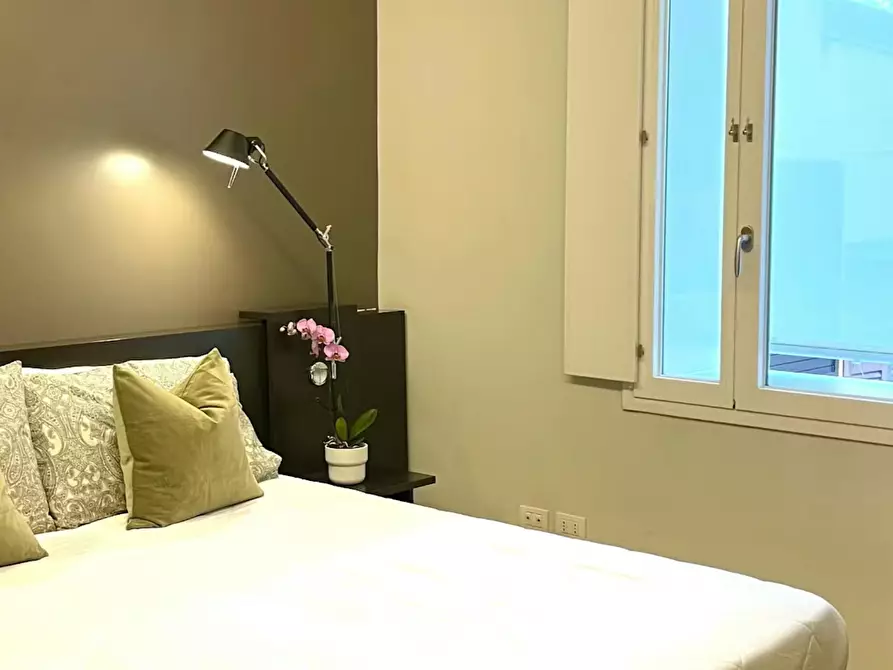 Immagine 6 di Appartamento in affitto  in Via Mascarella a Bologna