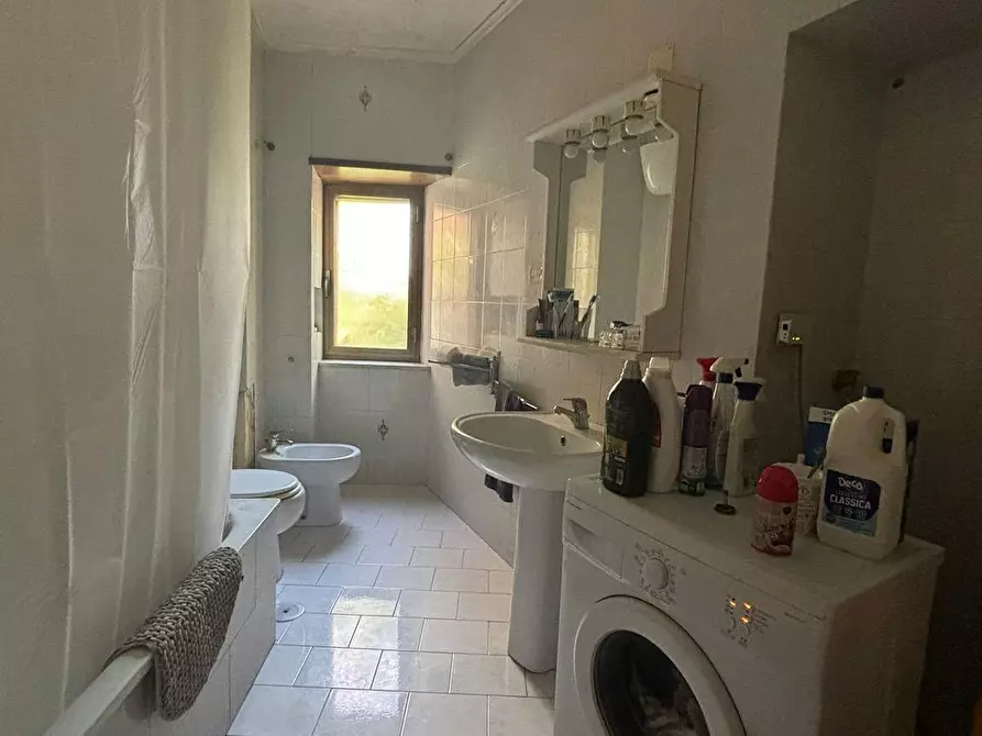 Immagine 8 di Camera in affitto  in Via Montesilvano a Napoli