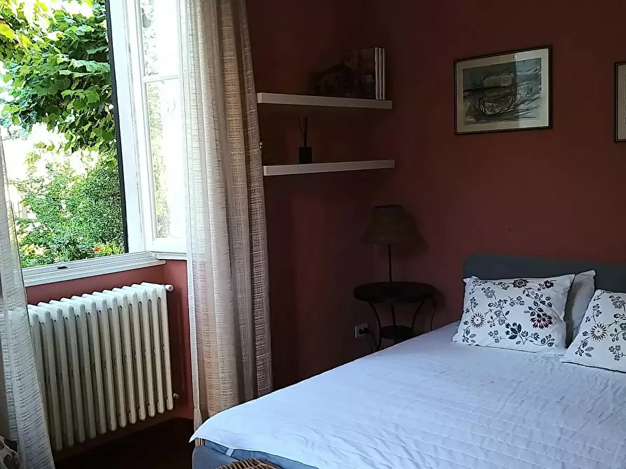 Immagine 10 di Appartamento in affitto  in Via Valaperta a Erba