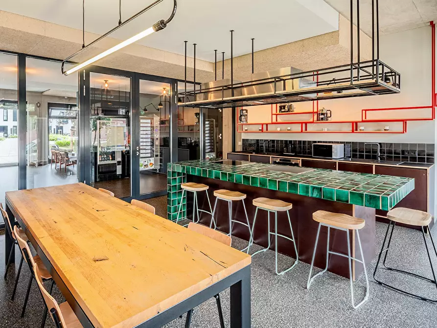 Immagine 10 di Appartamento in affitto  in Büchnerweg a Berlin
