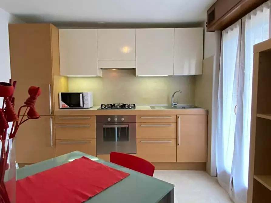 Immagine 6 di Appartamento in affitto  in Via Eugenio Villoresi a Milano