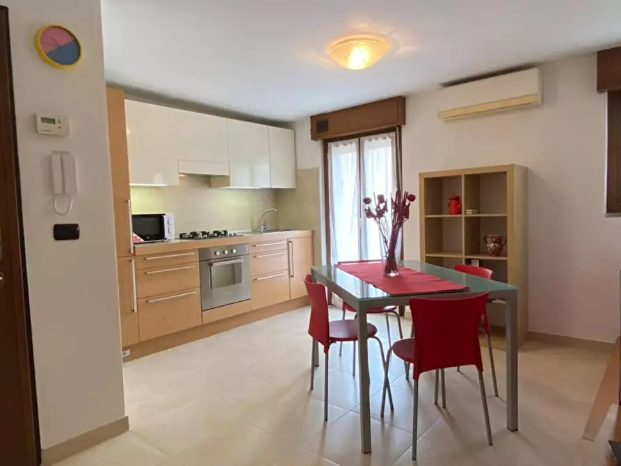 Immagine 4 di Appartamento in affitto  in Via Eugenio Villoresi a Milano