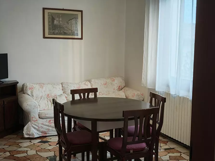 Immagine 4 di Camera in affitto  in Viale Astichello a Vicenza