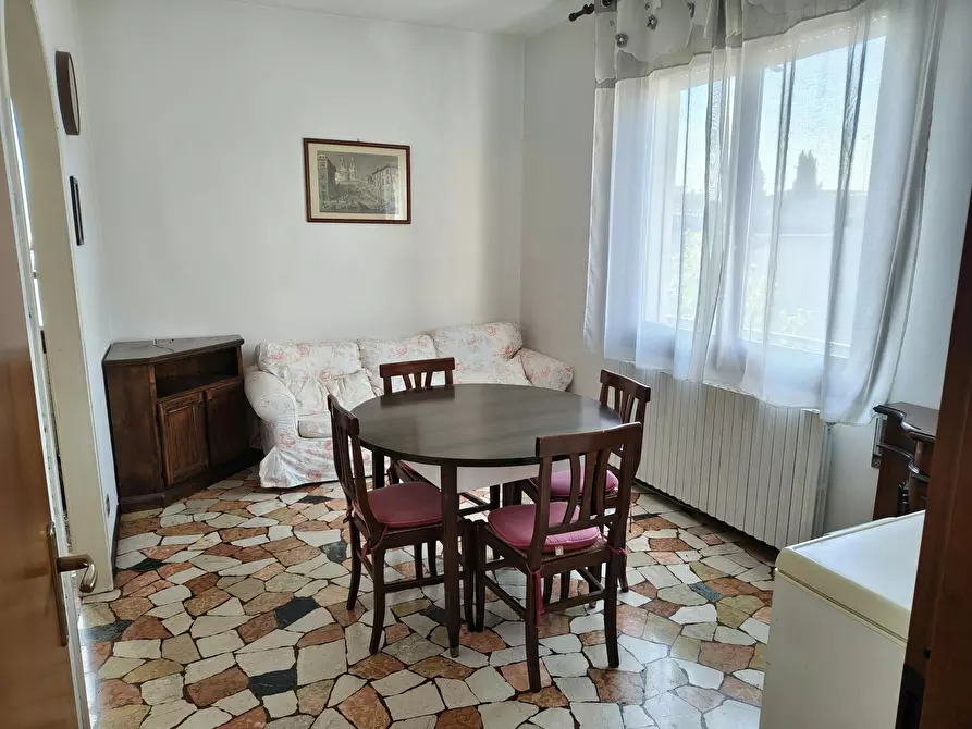 Immagine 3 di Camera in affitto  in Viale Astichello a Vicenza