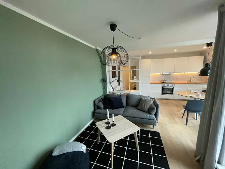 Immagine 4 di Appartamento in affitto  in Griechische Allee a Berlin