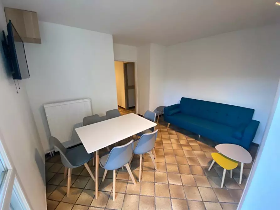 Immagine 10 di Camera in affitto  in Place du 11 Novembre 1918 a Noisy-le-Grand