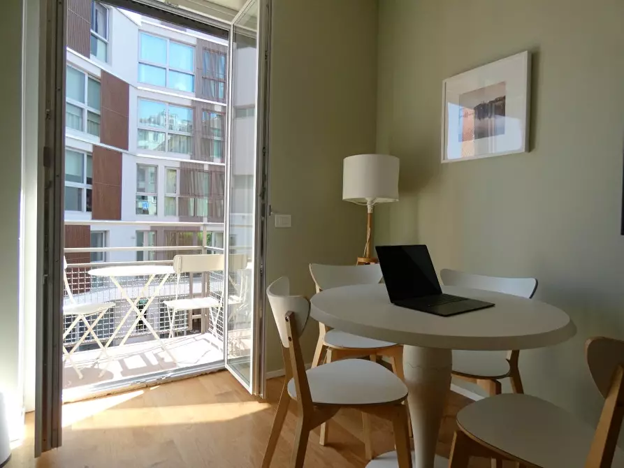 Immagine 3 di Appartamento in affitto  in Via Cenisio a Milano