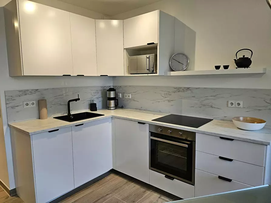 Immagine 3 di Casa indipendente in affitto  in Steinkribbenstraße a Düsseldorf