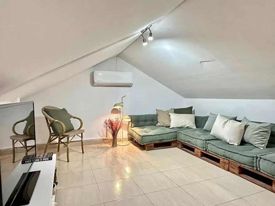 Immagine 4 di Camera in affitto  in Calle del Conde de Aranda a Madrid