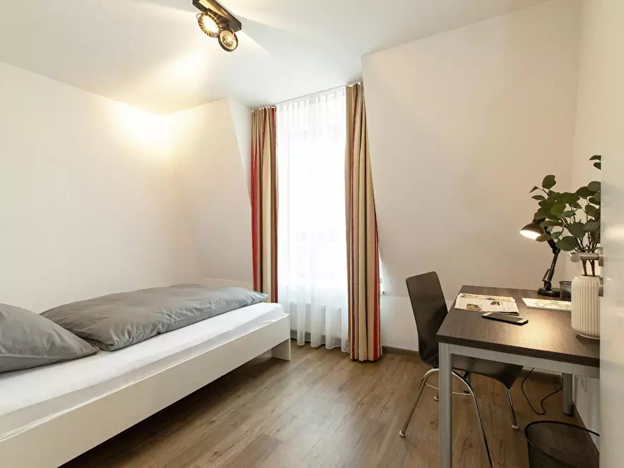 Immagine 5 di Appartamento in affitto  in Weserstraße a Frankfurt am Main