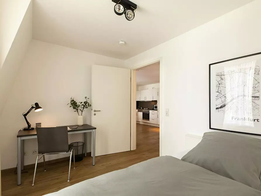 Immagine 6 di Appartamento in affitto  in Weserstraße a Frankfurt am Main