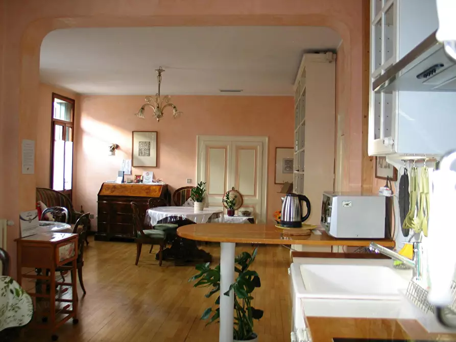 Immagine 9 di Camera in affitto  in Via Aleardo Aleardi a Padova