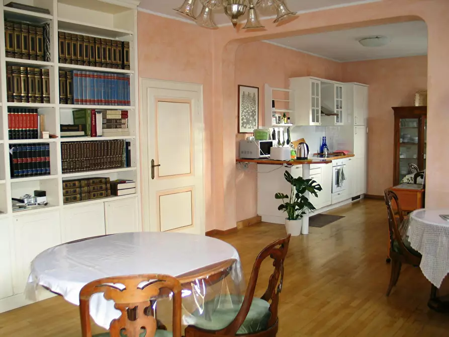 Immagine 8 di Camera in affitto  in Via Aleardo Aleardi a Padova