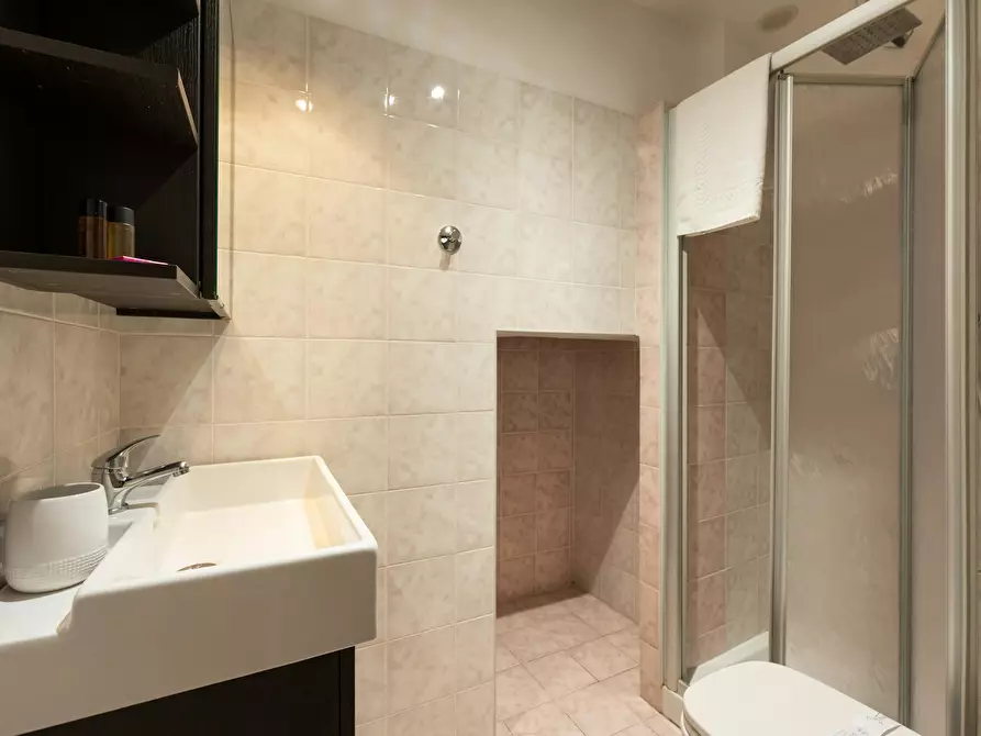 Immagine 5 di Appartamento in affitto  in Via dell'Osteria del Guanto a Firenze