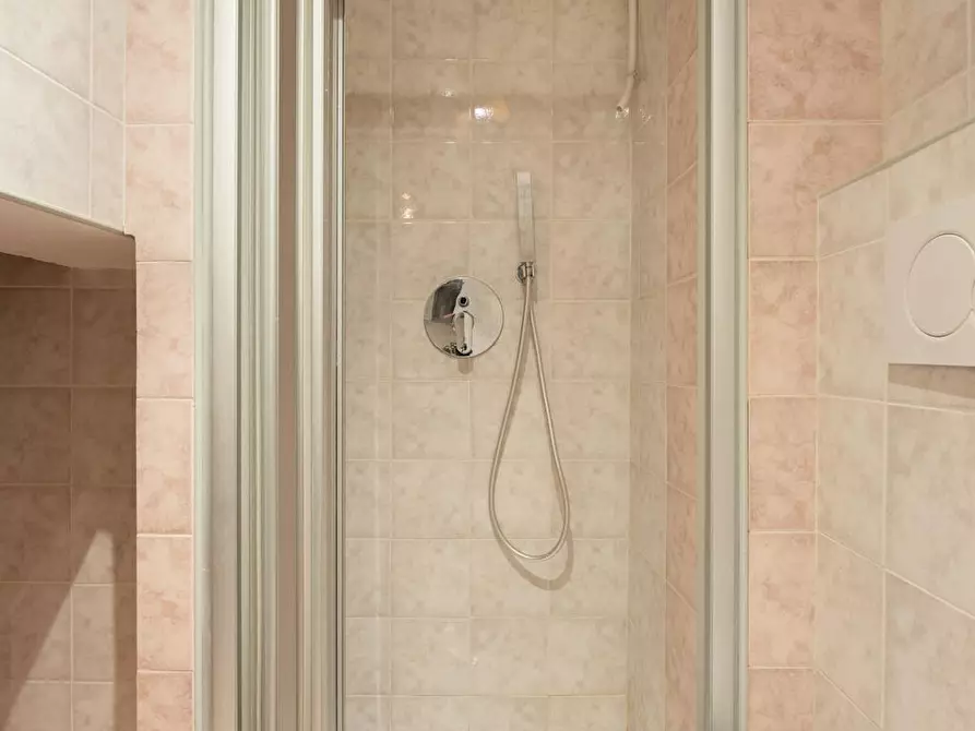 Immagine 8 di Appartamento in affitto  in Via dell'Osteria del Guanto a Firenze