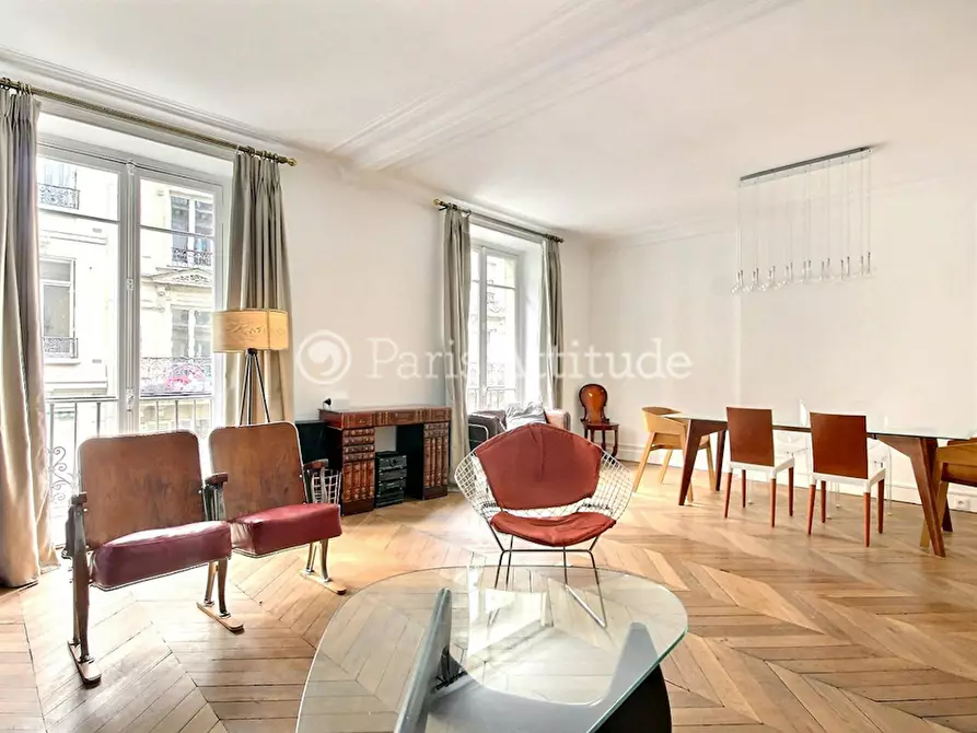 Immagine 7 di Appartamento in affitto  in Rue de Miromesnil a Paris 08
