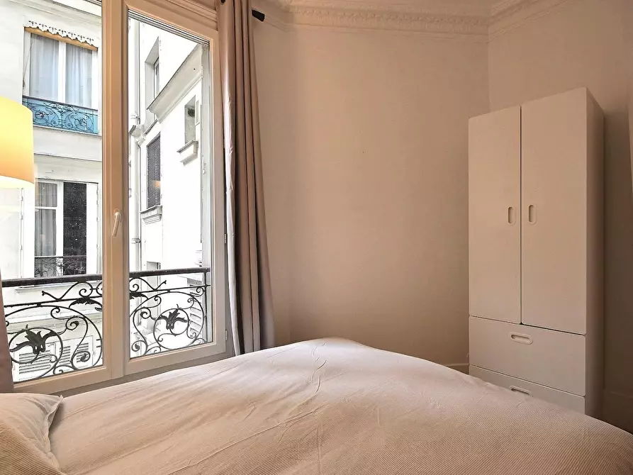 Immagine 9 di Appartamento in affitto  in Avenue du Général Michel Bizot a Paris