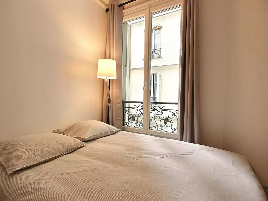 Immagine 8 di Appartamento in affitto  in Avenue du Général Michel Bizot a Paris
