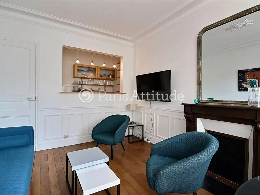 Immagine 5 di Appartamento in affitto  in Cité Voltaire a Paris
