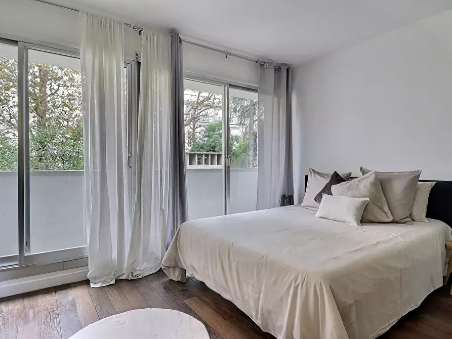 Immagine 4 di Appartamento in affitto  in Rue de l'Amiral Hamelin a Paris 16