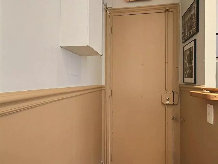 Immagine 3 di Appartamento in affitto  in Rue des Cloys a Paris 18