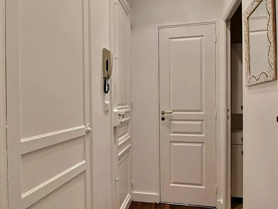 Immagine 3 di Appartamento in affitto  in Rue Laurent-Pichat a Paris 16