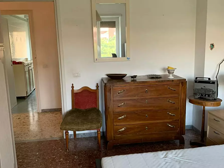 Immagine 2 di Camera in affitto  in Via Aquilonia a Roma