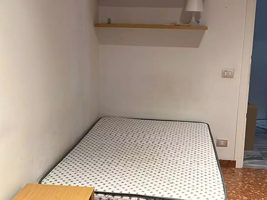 Immagine 3 di Camera in affitto  in Via Bernardo Barbiellini Amidei a Roma