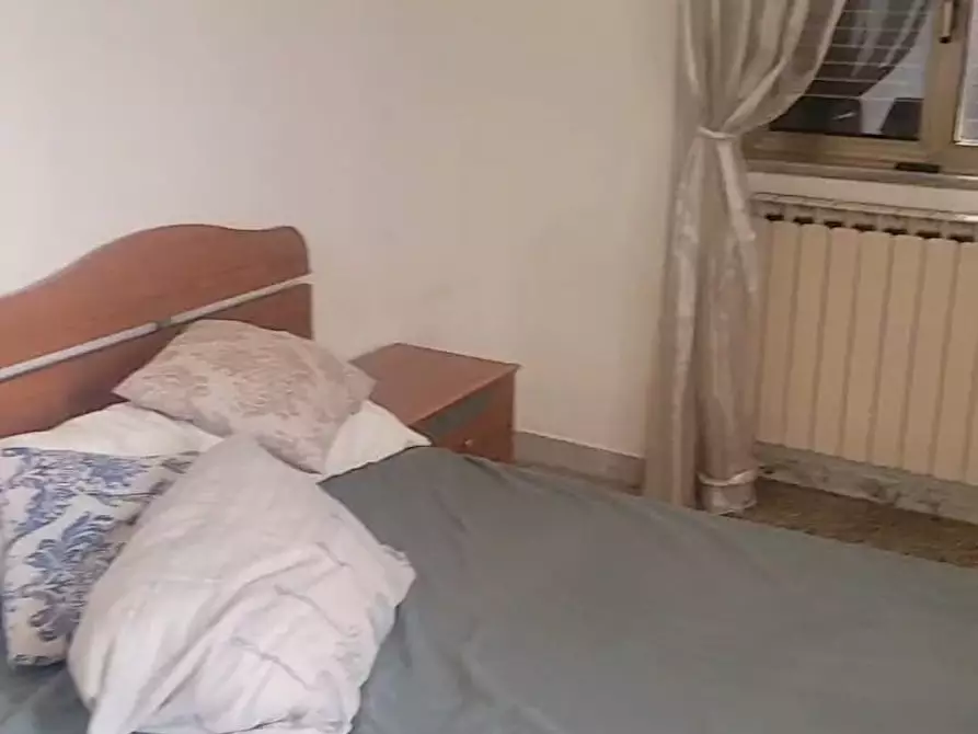 Immagine 3 di Camera in affitto  in Via Mattia Battistini a Roma