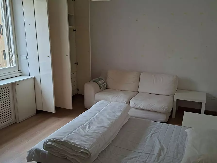 Immagine 2 di Camera in affitto  in Via della Brianza a Roma