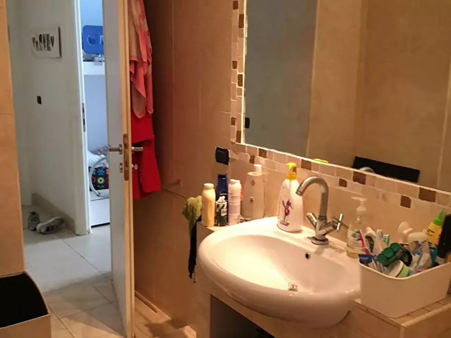 Immagine 7 di Camera in affitto  in Via Rodolfo Lanciani a Roma