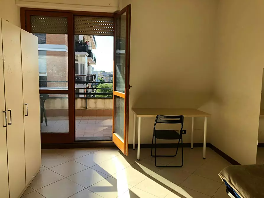 Immagine 4 di Camera in affitto  in Via Luigi Arbib Pascucci a Roma