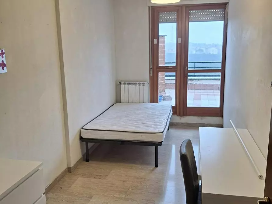 Immagine 6 di Camera in affitto  in Via Luigi Arbib Pascucci a Roma