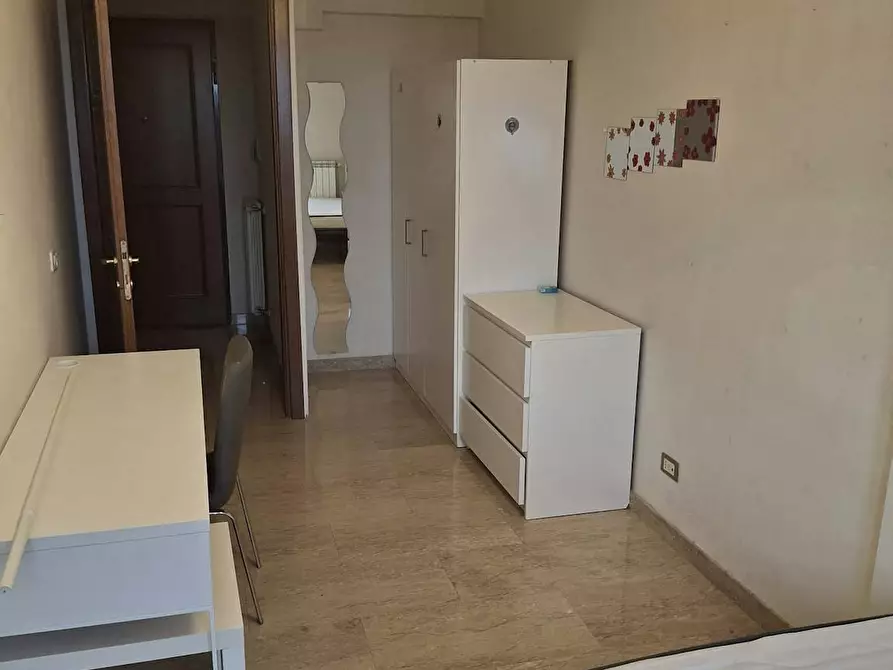 Immagine 5 di Camera in affitto  in Via Luigi Arbib Pascucci a Roma