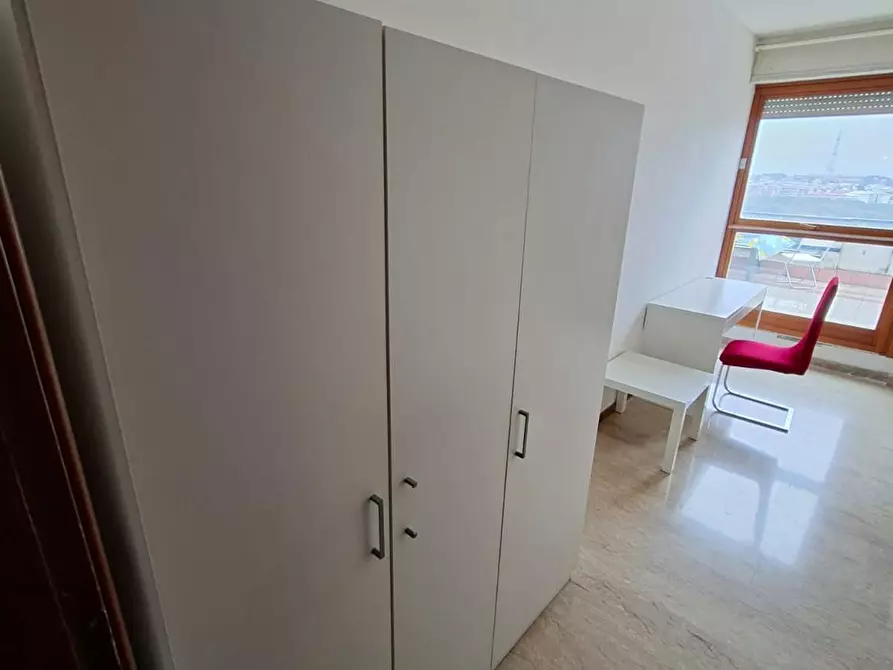 Immagine 9 di Camera in affitto  in Via Luigi Arbib Pascucci a Roma