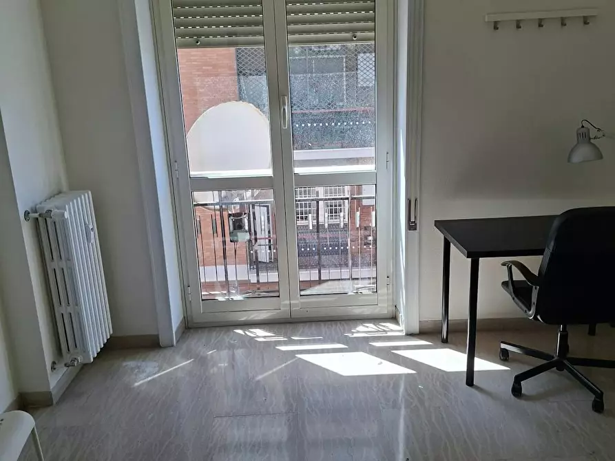 Immagine 3 di Camera in affitto  in Via Luigi Arbib Pascucci a Roma